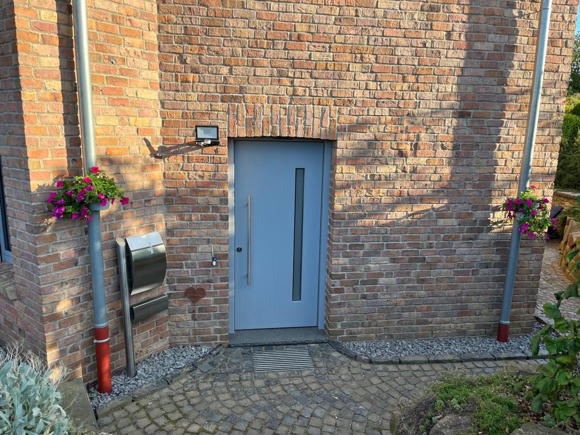 Attraktive Wohnung-Elztalidyll-Zwischen Mosel,Nuerburgring Und Burg Eltz Kollig Exterior photo